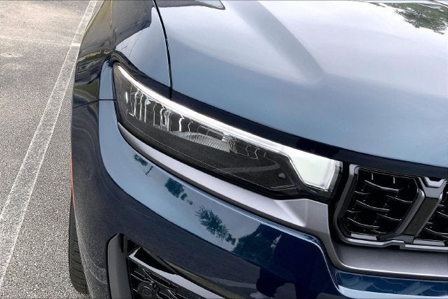 2027 Jeep Grand Cherokee Summit