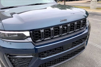 2027 Jeep Grand Cherokee Summit