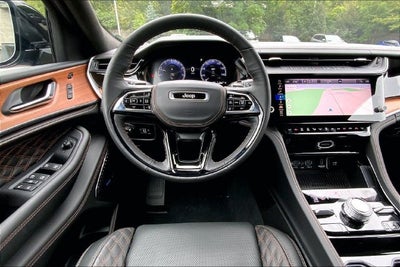 2027 Jeep Grand Cherokee Summit