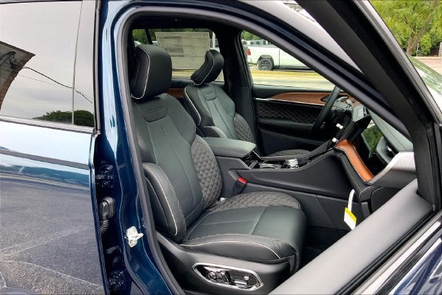 2027 Jeep Grand Cherokee Summit