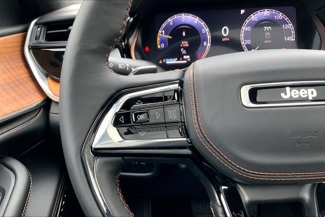 2027 Jeep Grand Cherokee Summit