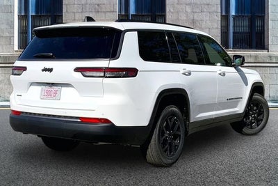 2026 Jeep Grand Cherokee L Laredo Altitude