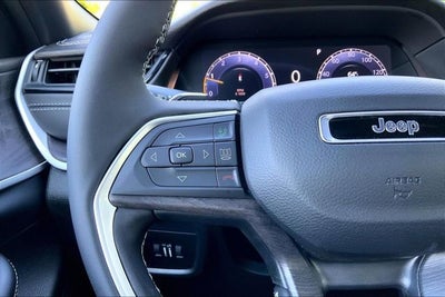2026 Jeep Grand Cherokee L Laredo Altitude