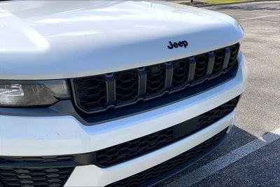 2026 Jeep Grand Cherokee L Laredo Altitude