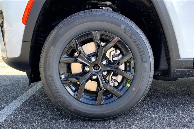 2026 Jeep Grand Cherokee L Laredo Altitude
