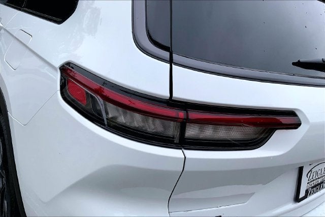2027 Jeep Grand Cherokee L Laredo Altitude
