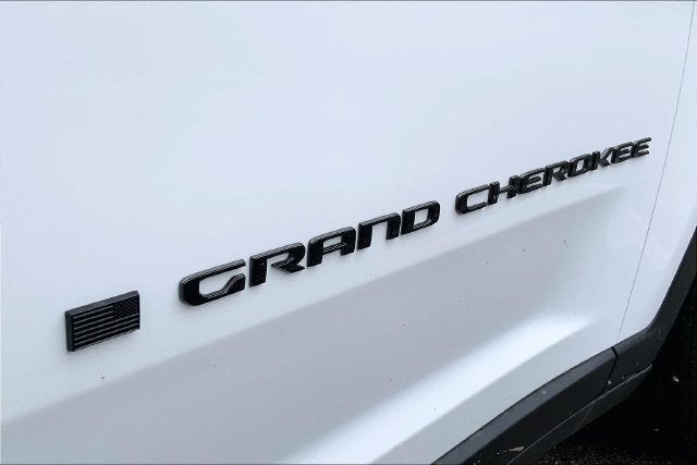 2027 Jeep Grand Cherokee L Laredo Altitude