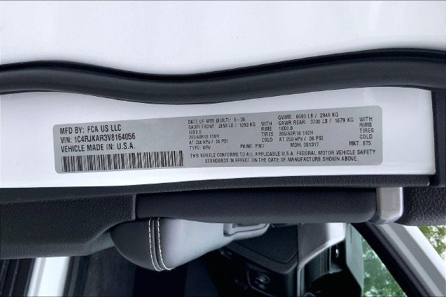 2027 Jeep Grand Cherokee L Laredo Altitude