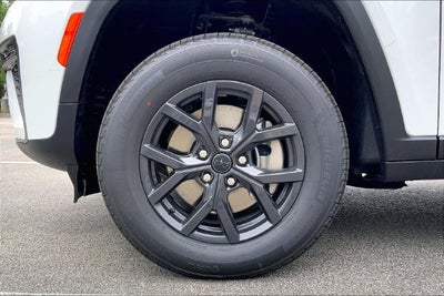 2027 Jeep Grand Cherokee L Laredo Altitude