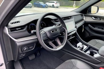 2026 Jeep Grand Cherokee L Laredo Altitude