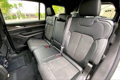 2026 Jeep Grand Cherokee L Laredo Altitude