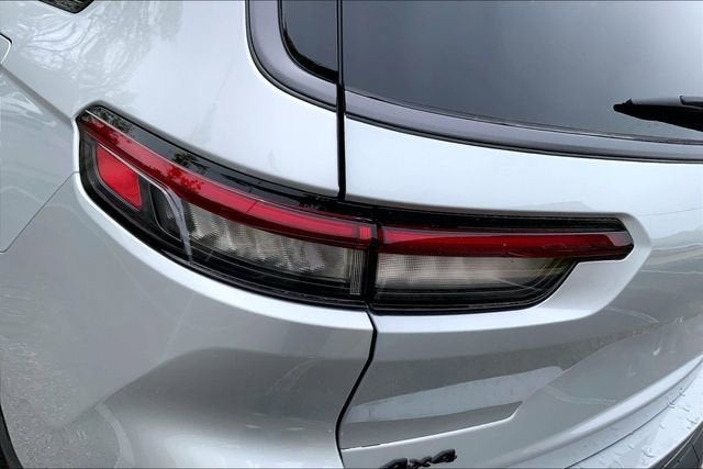 2026 Jeep Grand Cherokee L Laredo Altitude