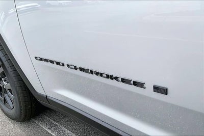 2026 Jeep Grand Cherokee L Laredo Altitude