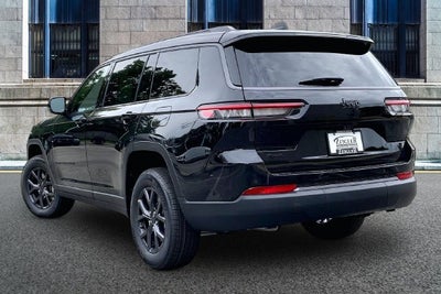 2027 Jeep Grand Cherokee L Laredo Altitude