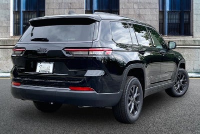 2027 Jeep Grand Cherokee L Laredo Altitude