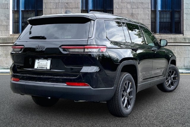 2027 Jeep Grand Cherokee L Laredo Altitude