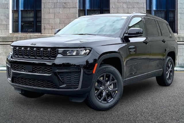 2027 Jeep Grand Cherokee L Laredo Altitude