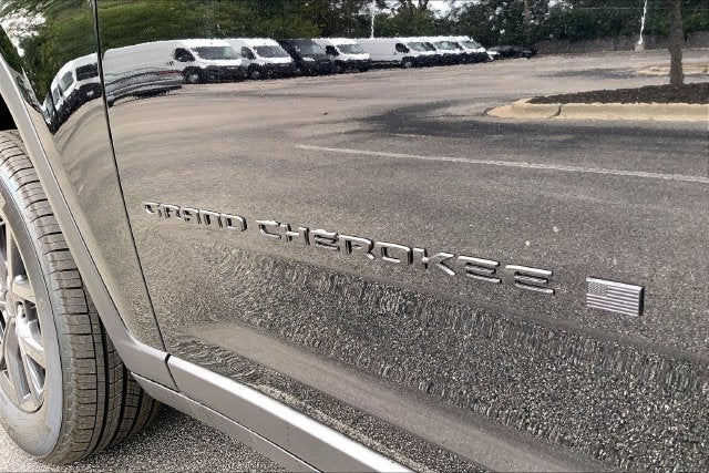 2027 Jeep Grand Cherokee L Laredo Altitude