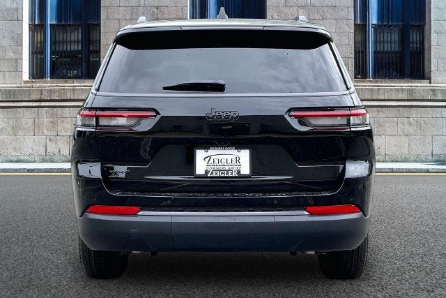 2027 Jeep Grand Cherokee L Laredo Altitude