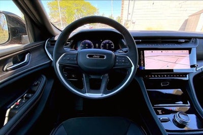 2026 Jeep Grand Cherokee L Laredo Altitude