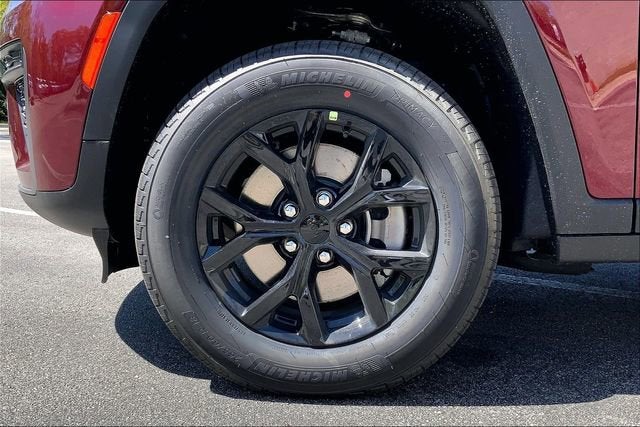 2026 Jeep Grand Cherokee L Laredo Altitude
