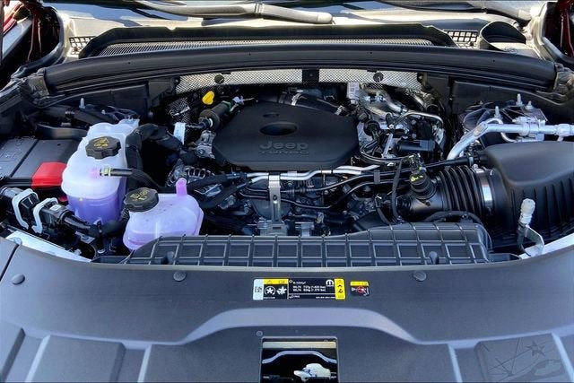 2026 Jeep Grand Cherokee L Laredo Altitude