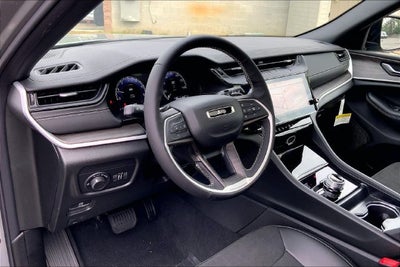 2027 Jeep Grand Cherokee L Laredo Altitude