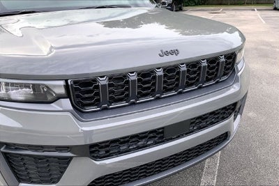 2027 Jeep Grand Cherokee L Laredo Altitude