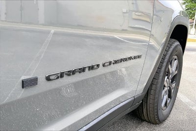 2027 Jeep Grand Cherokee L Laredo Altitude