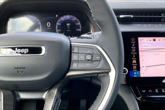 2026 Jeep Grand Cherokee L Laredo Altitude