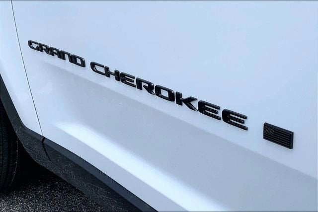 2026 Jeep Grand Cherokee L Laredo Altitude