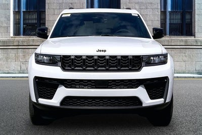 2026 Jeep Grand Cherokee L Laredo Altitude