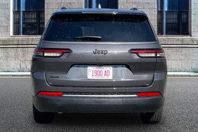2026 Jeep Grand Cherokee L Laredo Altitude