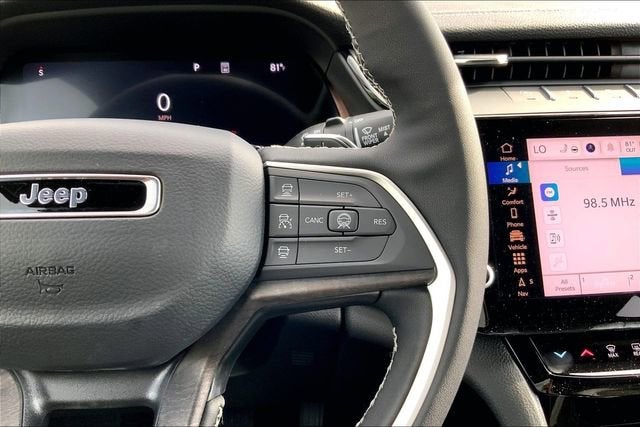 2026 Jeep Grand Cherokee L Laredo Altitude