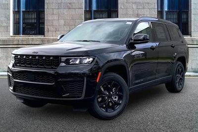 2026 Jeep Grand Cherokee L Laredo Altitude