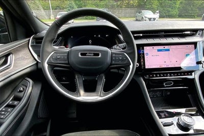 2026 Jeep Grand Cherokee L Laredo Altitude