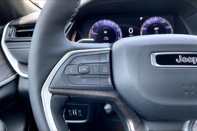 2027 Jeep Grand Cherokee L Limited Reserve