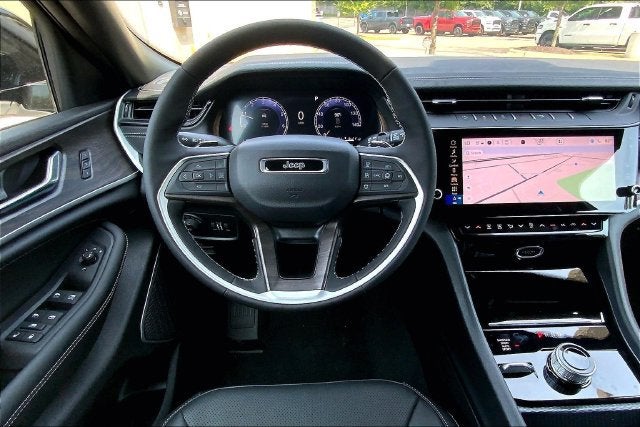 2027 Jeep Grand Cherokee L Limited Reserve
