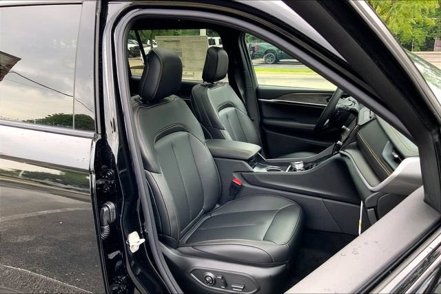 2026 Jeep Grand Cherokee L 85th Anniversary Edition
