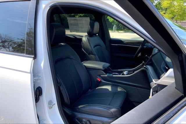 2026 Jeep Grand Cherokee L Limited Reserve