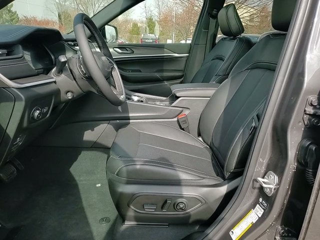 2026 Jeep Grand Cherokee L Limited Reserve