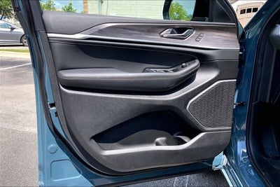 2026 Jeep Grand Cherokee L Limited Reserve