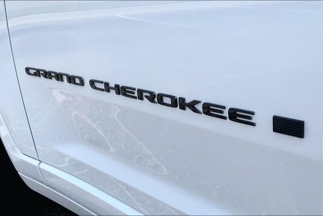 2027 Jeep Grand Cherokee L Limited Reserve