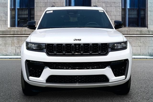 2027 Jeep Grand Cherokee L Limited Reserve