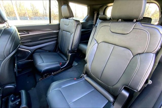 2026 Jeep Grand Cherokee L Limited Reserve