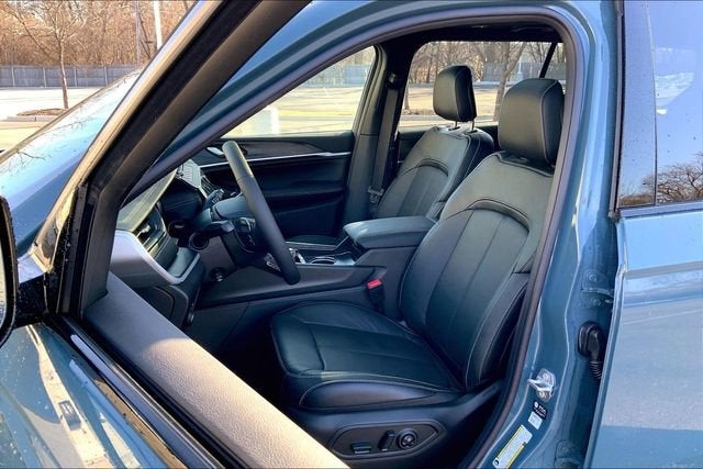 2026 Jeep Grand Cherokee L Limited Reserve