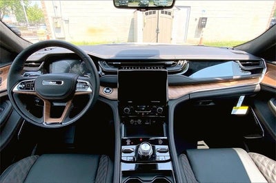 2025 Jeep Grand Cherokee L Summit Reserve