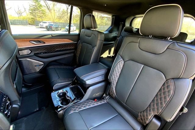 2026 Jeep Grand Cherokee L Summit