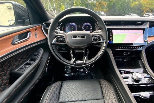 2027 Jeep Grand Cherokee L Summit