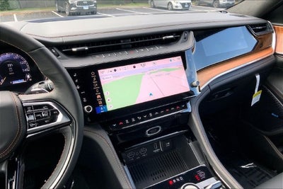 2027 Jeep Grand Cherokee L Summit